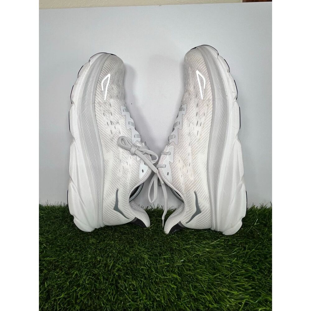 Hoka One One Clifton 9 Men’s Size 11D White Running Shoes Athletic Sneakers - Picture 6 of 8